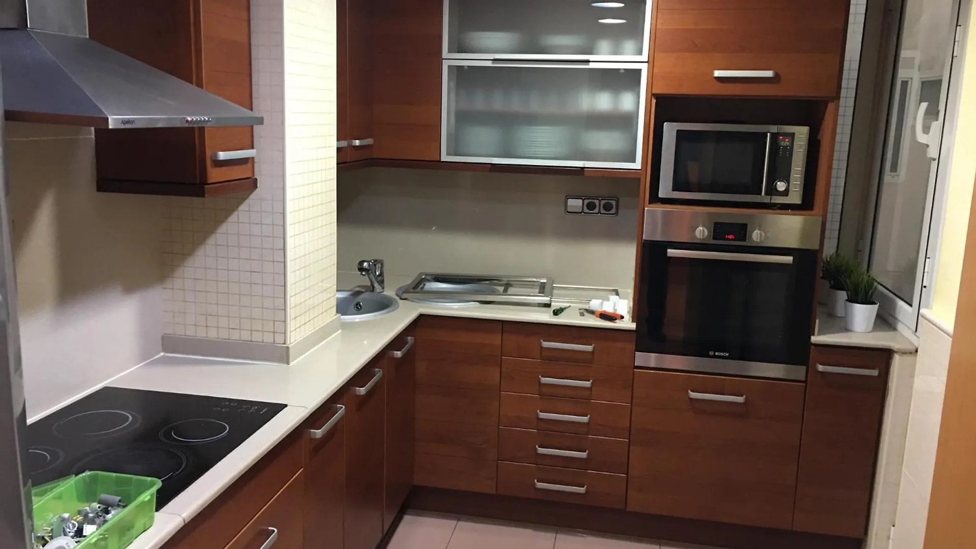 Spacious Apartment In Terrassa With Shared Pool 85 M²